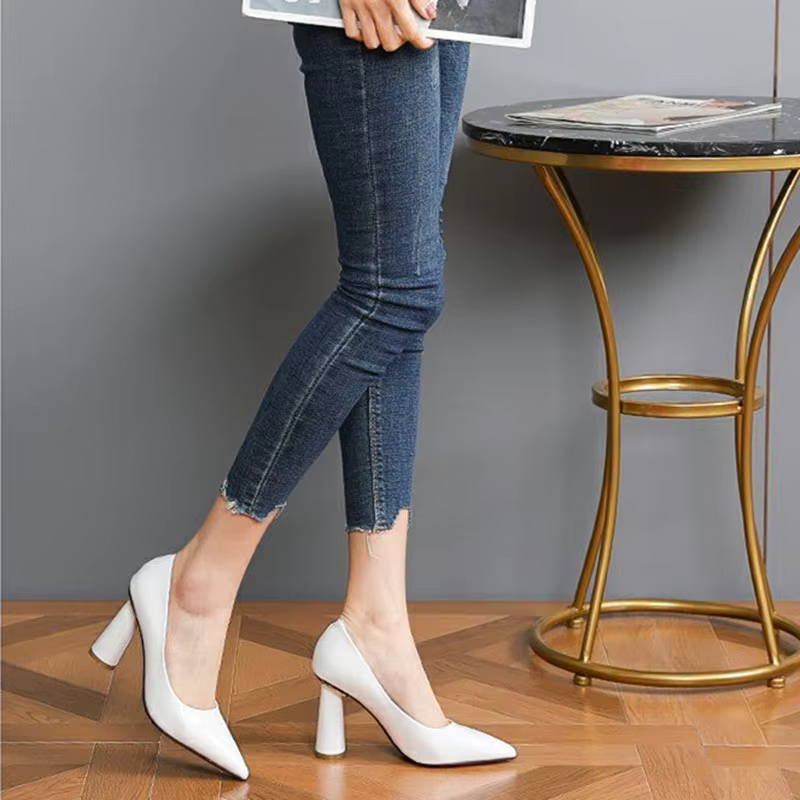 Elegant Pointed Toe Banquet Wedding Round High Heels