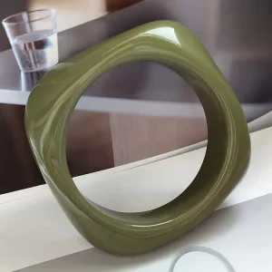 Trendy Halo Dyed Marble Pattern Acrylic Wide Square Bangle