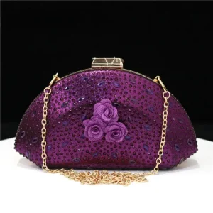 Flower Decoration Design Elegant Shell Shape Diamond Clutch